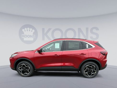 New 2026 Ford Escape Platinum w/ Premium Technology Package image 2