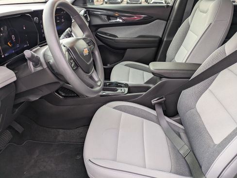 Used 2024 Chevrolet TrailBlazer LT w/ Driver Confidence Package image 25