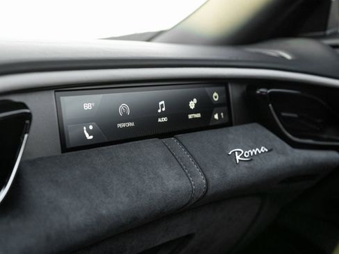 Used 2022 Ferrari Roma image 26