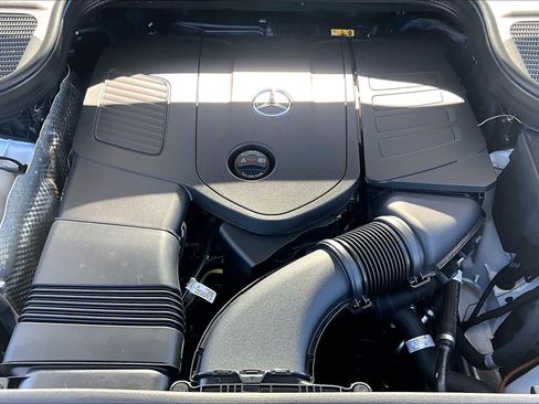 Used 2024 Mercedes-Benz GLE 350 4MATIC image 32