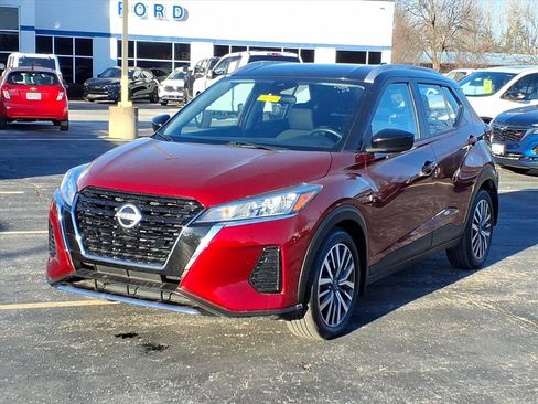 Used 2023 Nissan Kicks SV image 33