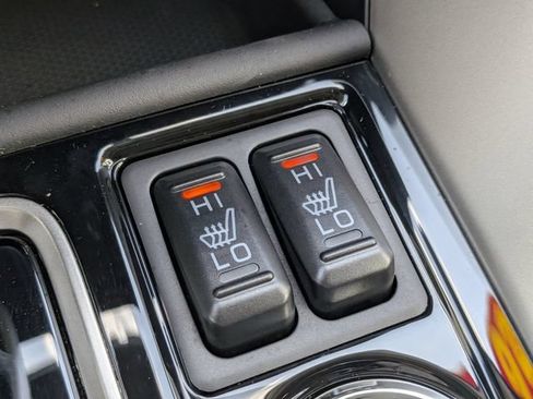 New 2026 Mitsubishi Eclipse Cross LE AWD/4WD image 23
