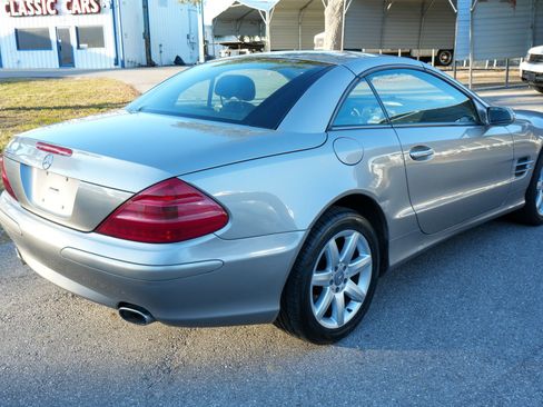 Used 2004 Mercedes-Benz SL 500 2dr Roadster 5.0L image 8