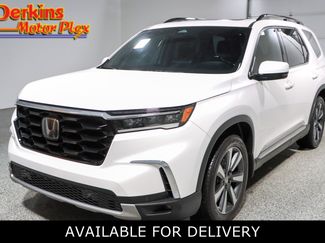 Used 2023 Honda Pilot Touring video 1