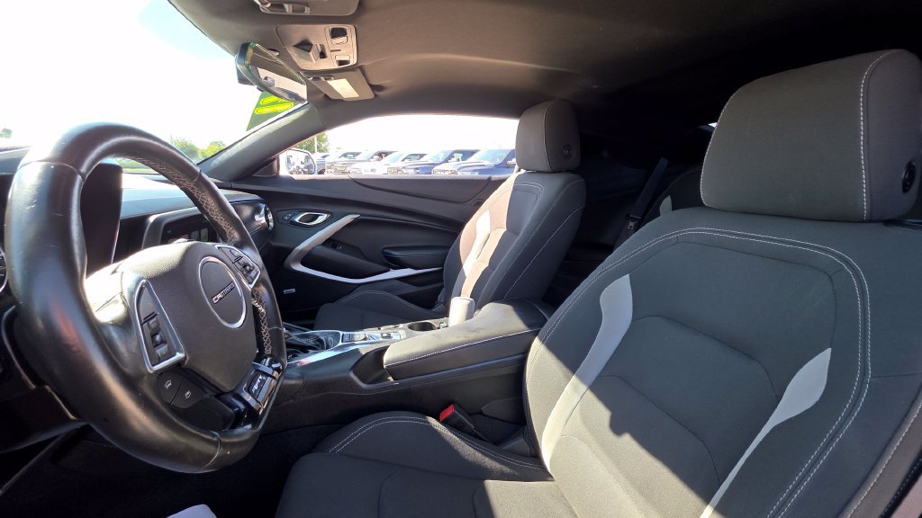 Used 2017 Chevrolet Camaro LT w/ RS Package RWD image 17