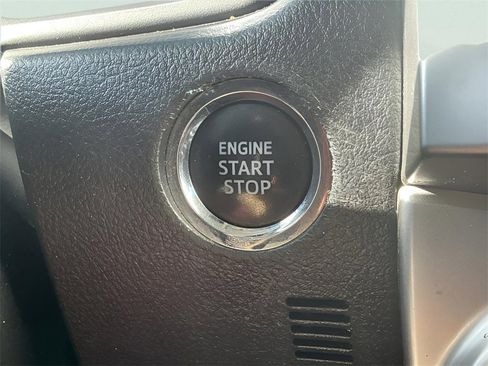 Used 2021 Toyota 4Runner SR5 image 35