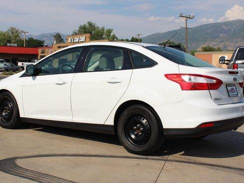 Used 2012 Ford Focus SE FWD image 33