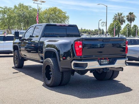 Used 2022 Chevrolet Silverado 3500 LTZ w/ LTZ Plus Package AWD/4WD image 2