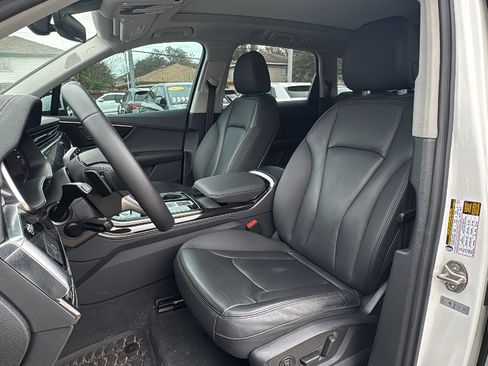 Used 2024 Audi Q7 2.0T Premium Plus w/ Premium Plus Package image 14