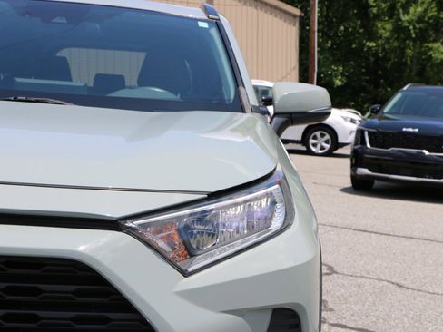 Used 2020 Toyota RAV4 XLE Premium AWD/4WD image 13
