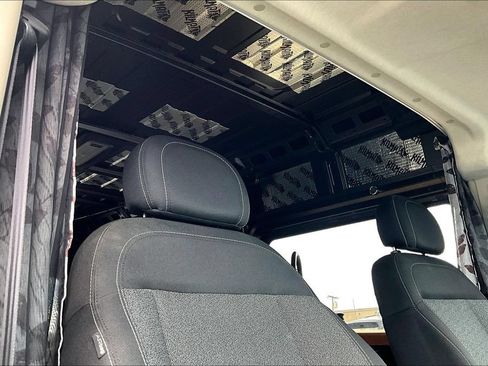 Used 2021 RAM ProMaster 2500 w/ Convenience Group FWD image 21