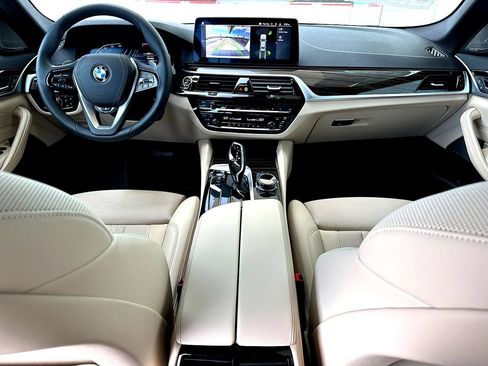 Certified 2023 BMW 530i w/ Executive Package RWD image 28