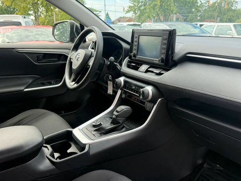 Used 2020 Toyota RAV4 LE w/ All Weather Liner Package AWD/4WD image 14