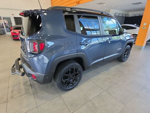 Used 2021 Jeep Renegade Limited w/ Trailer Tow Group AWD/4WD image 7