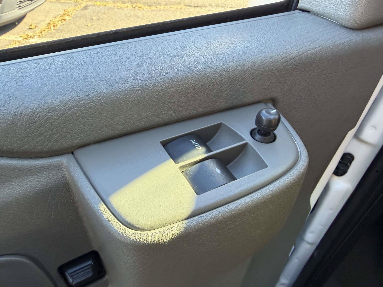 Used 2025 GMC Savana 2500 w/ Driver Convenience Package RWD image 20