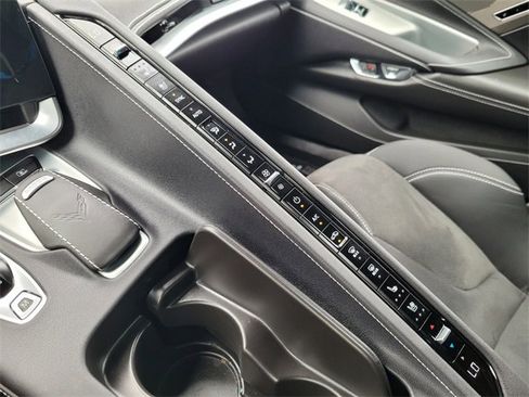 Used 2024 Chevrolet Corvette Stingray Preferred Cpe w/ 2LT image 34