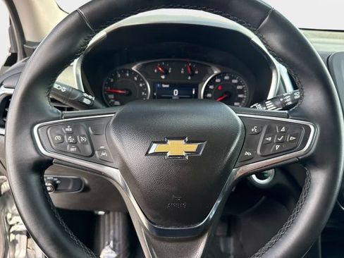 Used 2024 Chevrolet Equinox LT AWD/4WD image 25