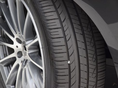 Certified 2023 Mercedes-Benz S 500 4MATIC image 28