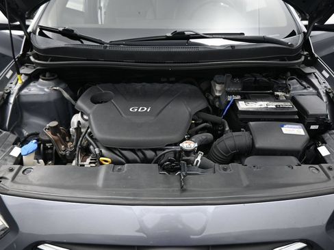 Used 2015 Hyundai Accent GLS FWD image 23