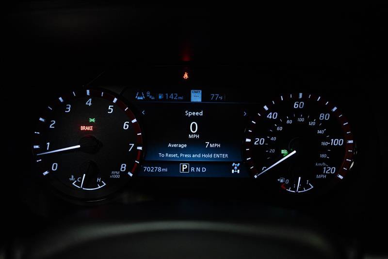 Used 2024 Nissan Frontier PRO-4X w/ Pro Convenience Package AWD/4WD image 18