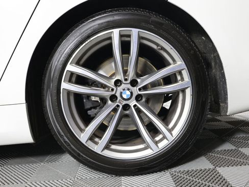 Used 2016 BMW 740i image 8