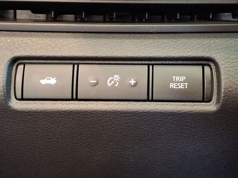 Used 2023 Nissan Altima 2.5 SR AWD/4WD image 26