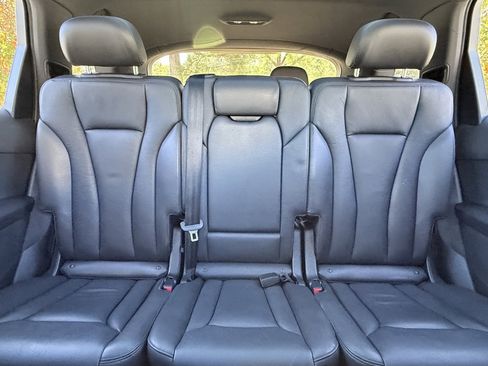 Used 2018 Audi Q7 3.0T Premium image 42