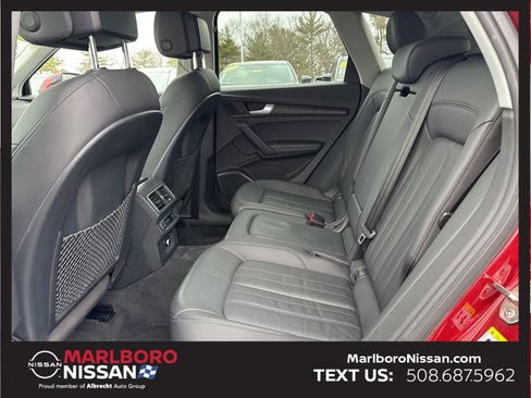 Used 2018 Audi Q5 Prestige w/ Prestige Package image 16