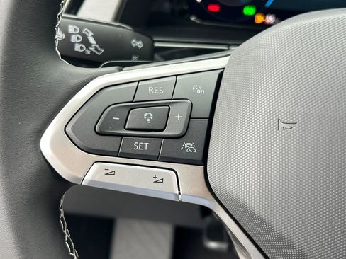 New 2026 Volkswagen Atlas Cross Sport SE image 30