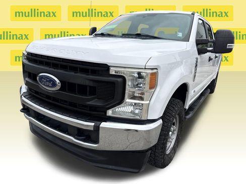 Used 2020 Ford F350 XL w/ Power Equipment Group image 9