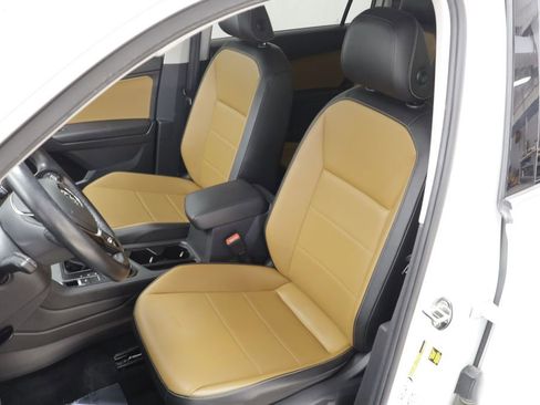 Used 2019 Volkswagen Tiguan SE AWD/4WD image 13
