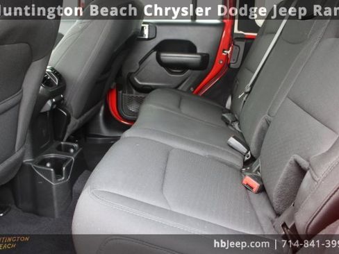 Used 2022 Jeep Wrangler Unlimited Sport image 46