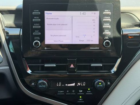Used 2022 Toyota Camry LE w/ Carpet Mat Package (TMS) FWD image 14