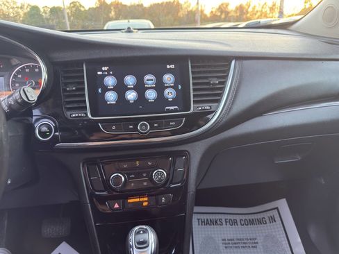Used 2018 Buick Encore Sport Touring FWD image 11