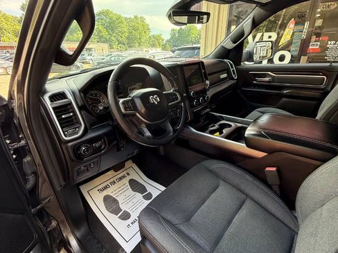 Used 2019 RAM 1500 Big Horn AWD/4WD image 11