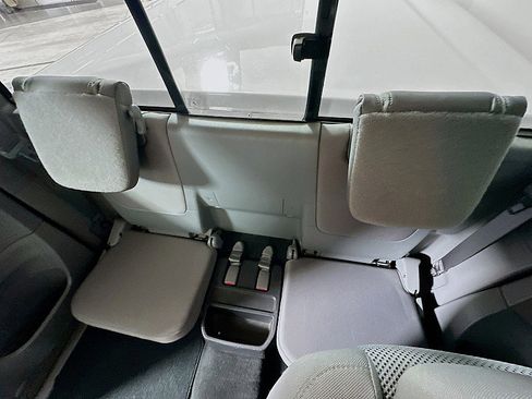 Used 2013 Toyota Tacoma 4x4 Access Cab V6 image 23