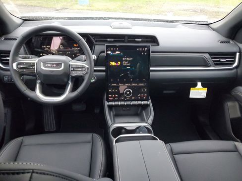 New 2026 GMC Terrain Elevation w/ Elevation Premium Package AWD/4WD image 11