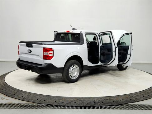 New 2026 Ford Maverick XL image 15