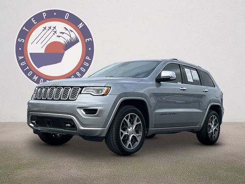 Used 2019 Jeep Grand Cherokee Overland image 1