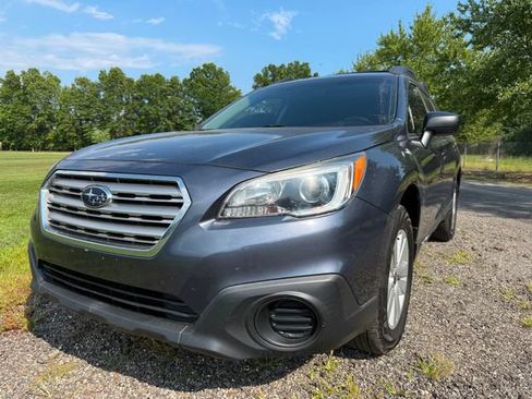 Used 2017 Subaru Outback 2.5i AWD/4WD image 1