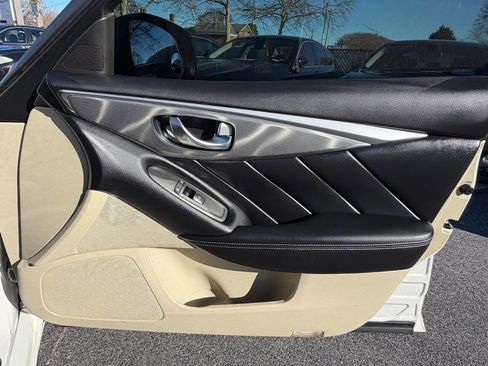 Used 2015 INFINITI Q50 Premium w/ Navigation Package image 14