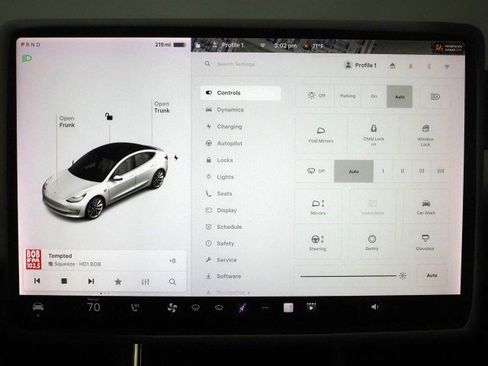 Used 2019 Tesla Model 3 Performance image 27