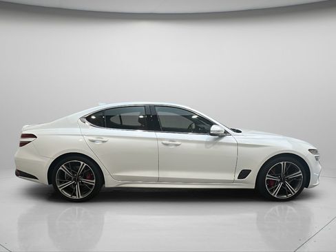 Used 2024 Genesis G70 3.3T Advanced AWD/4WD image 8