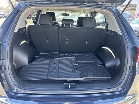 Certified 2022 Kia Sportage LX image 18