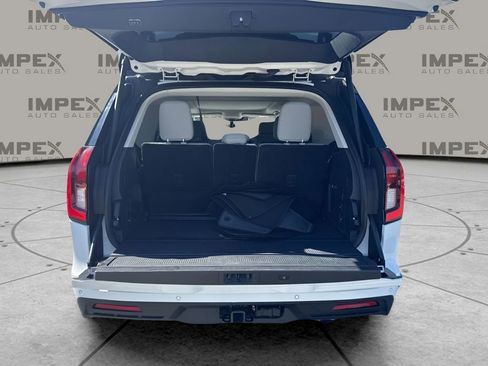 Used 2025 Ford Expedition Active AWD/4WD image 30