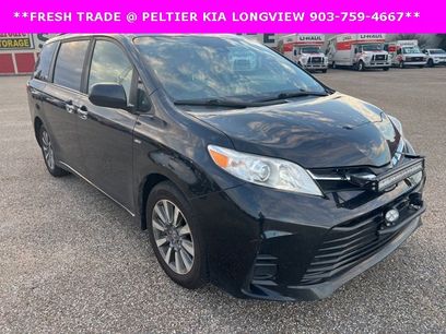 Used 2020 Toyota Sienna LE
