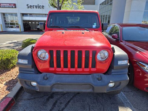 Used 2021 Jeep Wrangler Unlimited Sport AWD/4WD image 4