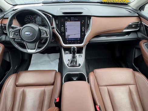 Used 2021 Subaru Outback Touring w/ Popular Package #2 image 12