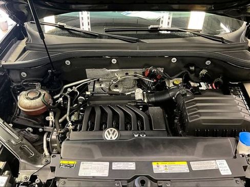 Used 2021 Volkswagen Atlas SEL Premium image 31