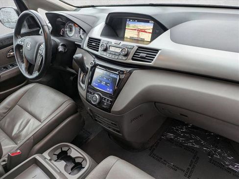 Used 2016 Honda Odyssey Touring Elite image 25